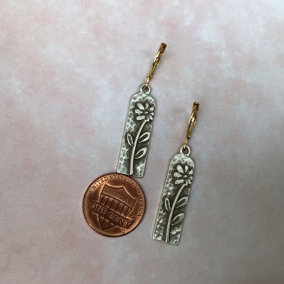 Handcrafted Sundance Charm silver earrings new - Picture 4 of 5